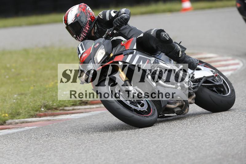 /22 06.06.2025 DISCOVER the BIKE ADR/Race 3 rot/41